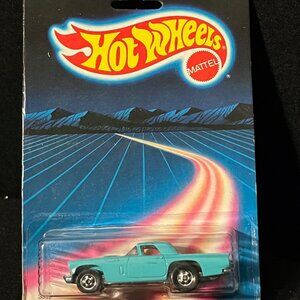 Vintage 1986 Hot Wheels Mattel 57 T-Bird Die Cast Blue #3992 Toy Car NEW Sealed